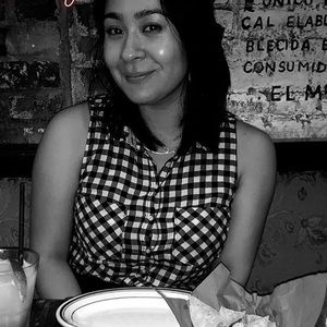 Meet your Posher, Arissa